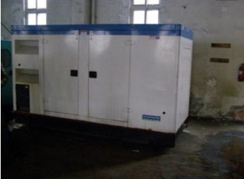 乌当康明斯150kw大型柴油二手发电机组
